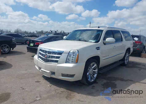 2007 Cadillac Escalade Standard z USA, uszkodzony, nr VIN 1GYFK63857R213020